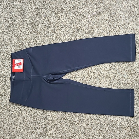 The North Face Hatha Capri Pants - Picture 1 of 5